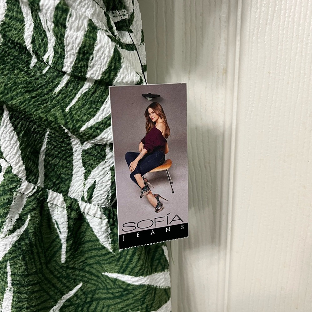 Sofia by Sofia Vergara Green Leaf Maxi Dress NWT - image 8